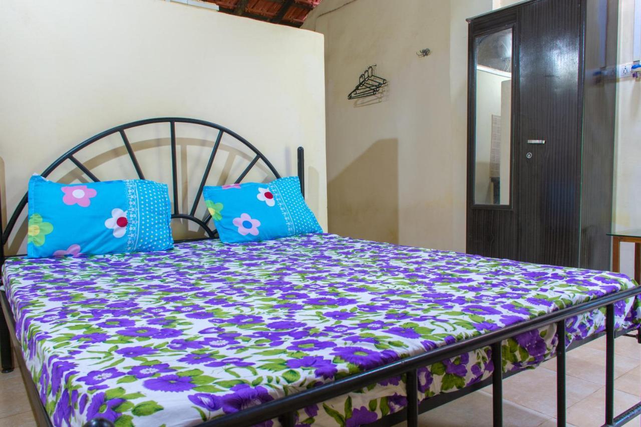 Raikar Guest House Bogmalo Luaran gambar