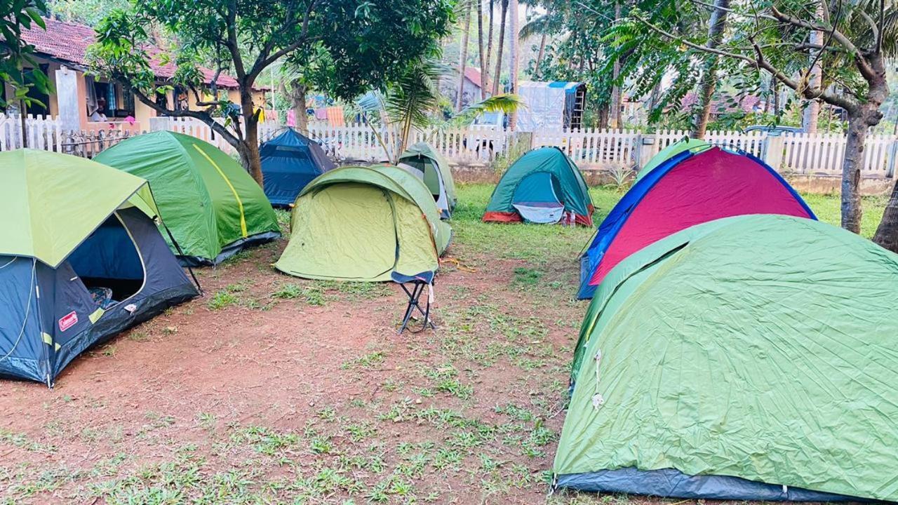 Raikar Guest House Bogmalo Luaran gambar